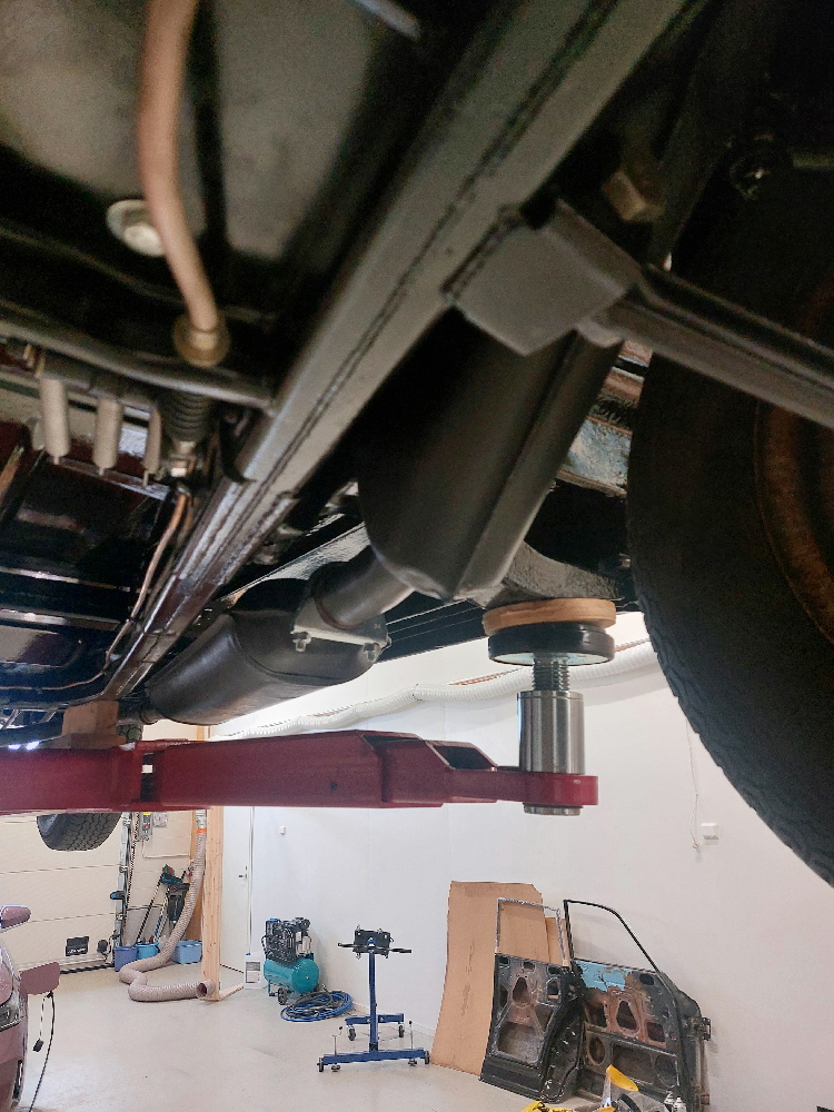 Helmikuu 26, pakoputki 1.jpg